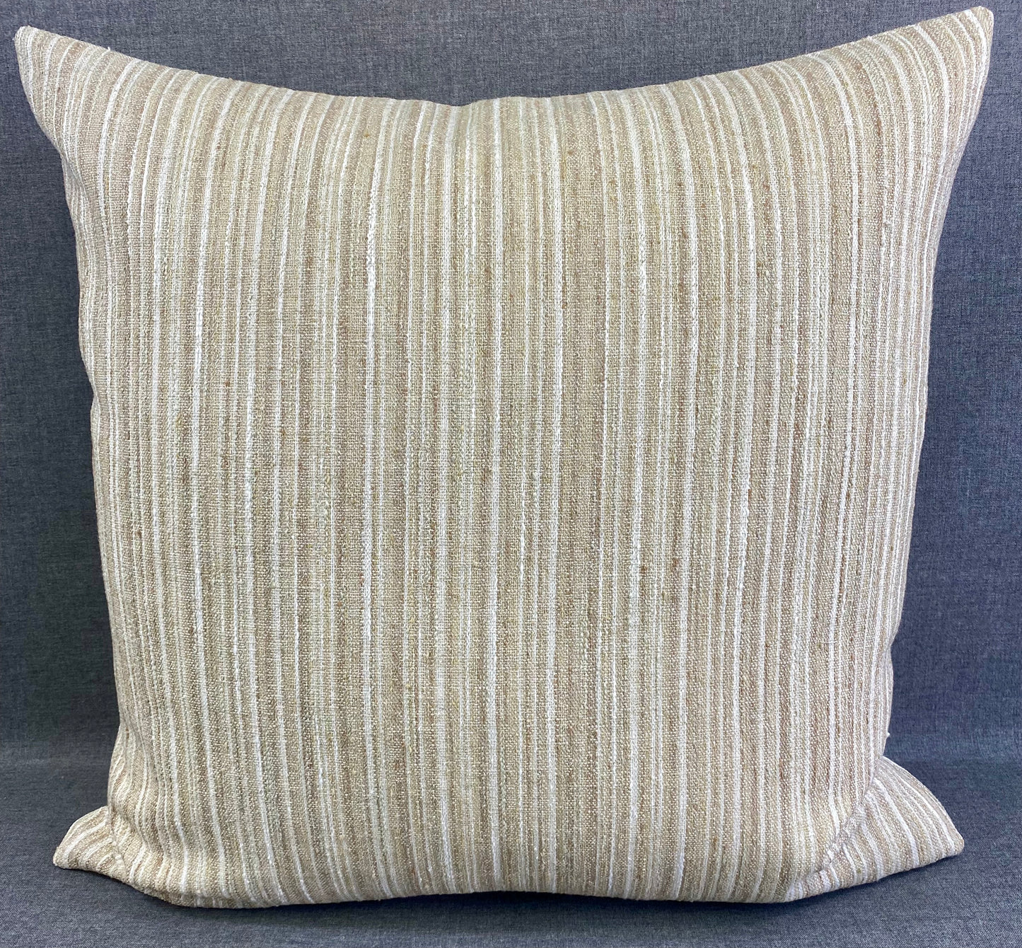 Luxury Square Pillow - 24" x 24" - Wheatfield