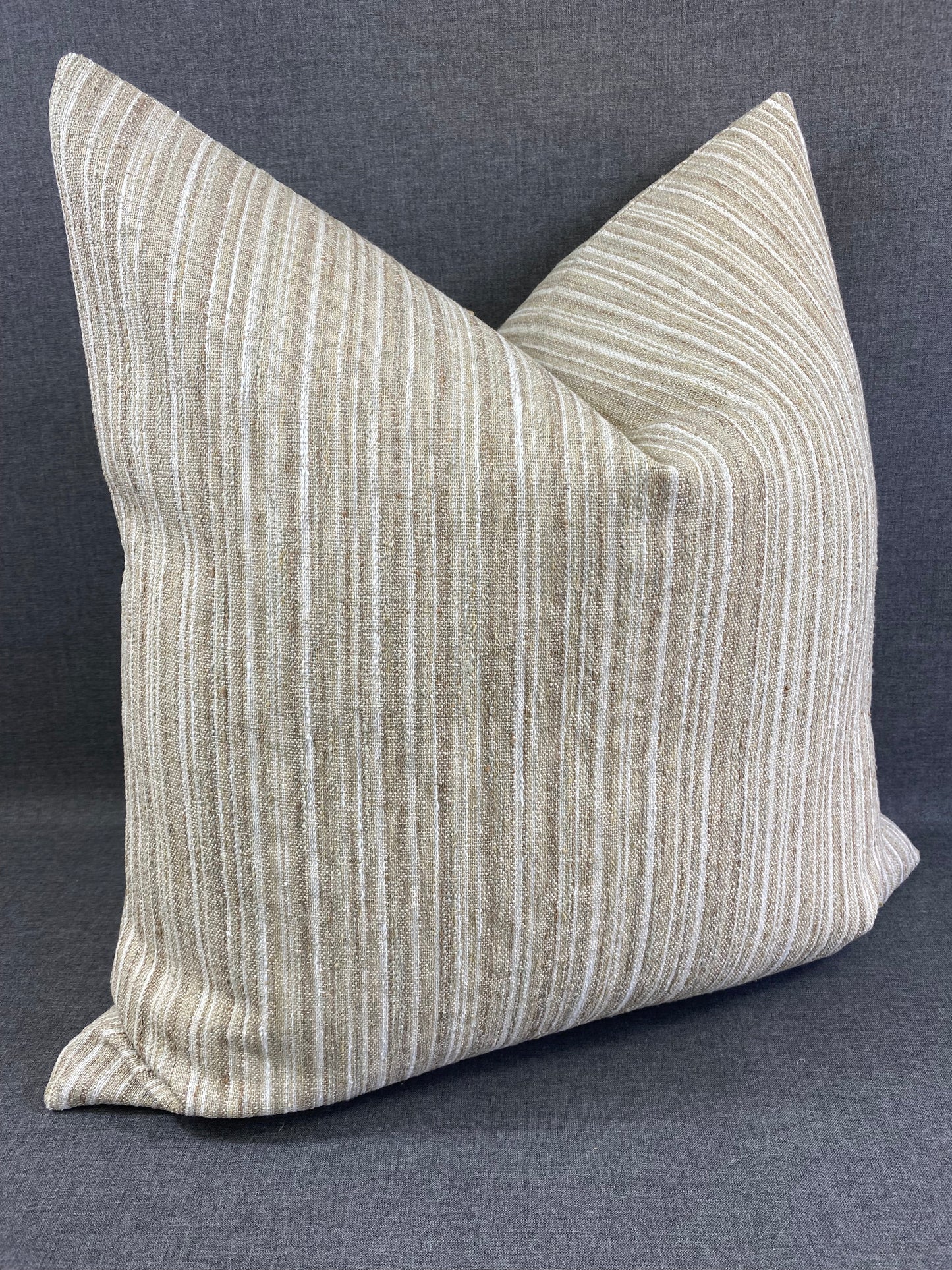 Luxury Square Pillow - 24" x 24" - Wheatfield