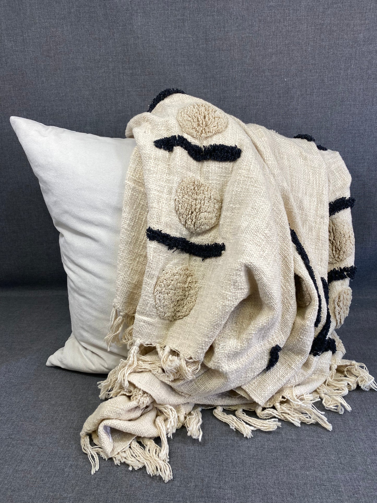 Dash Dotted Tufted Throw 50"X60"