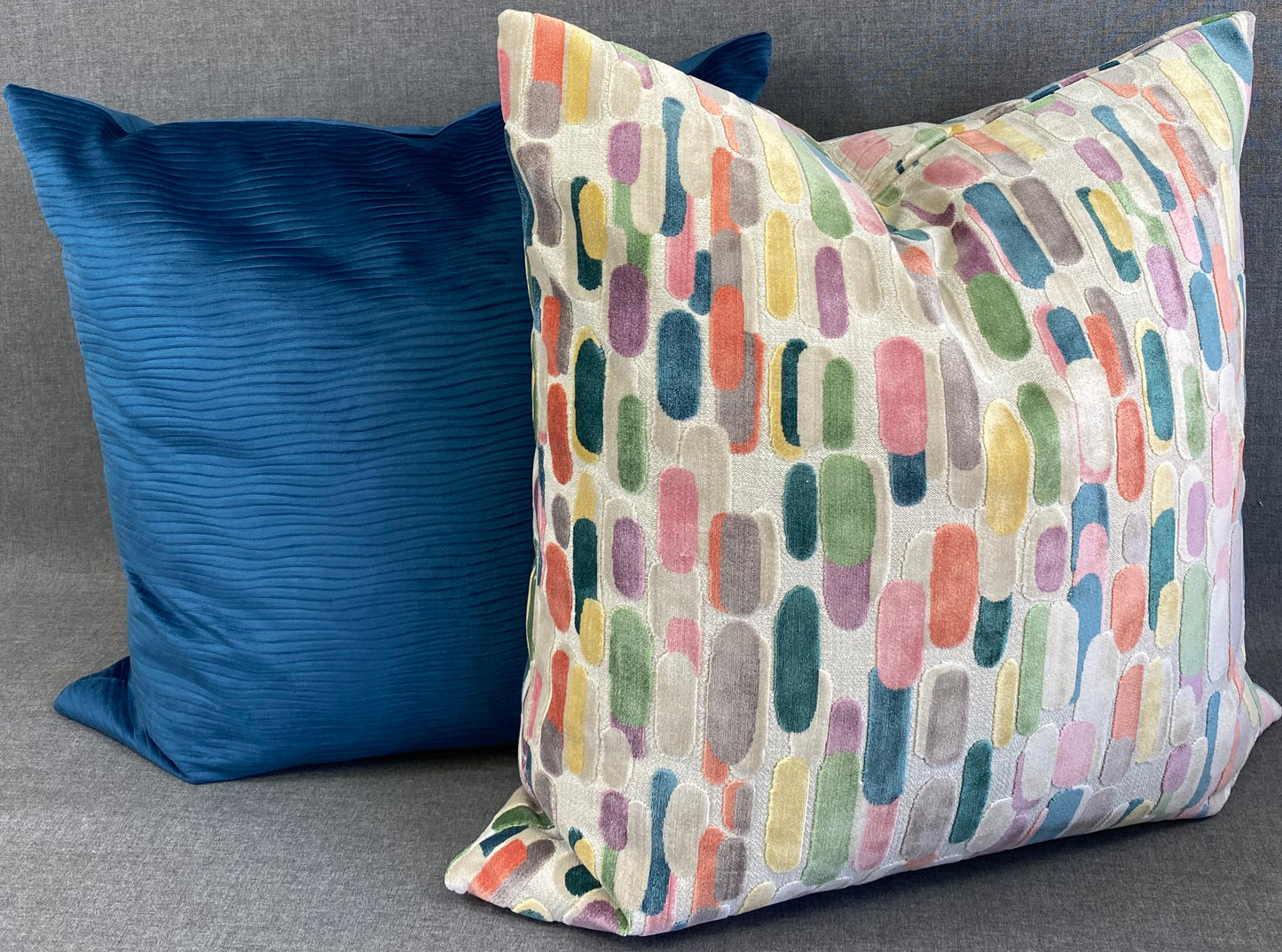 Luxury Pillow - 24" x 24" - Modern Confetti