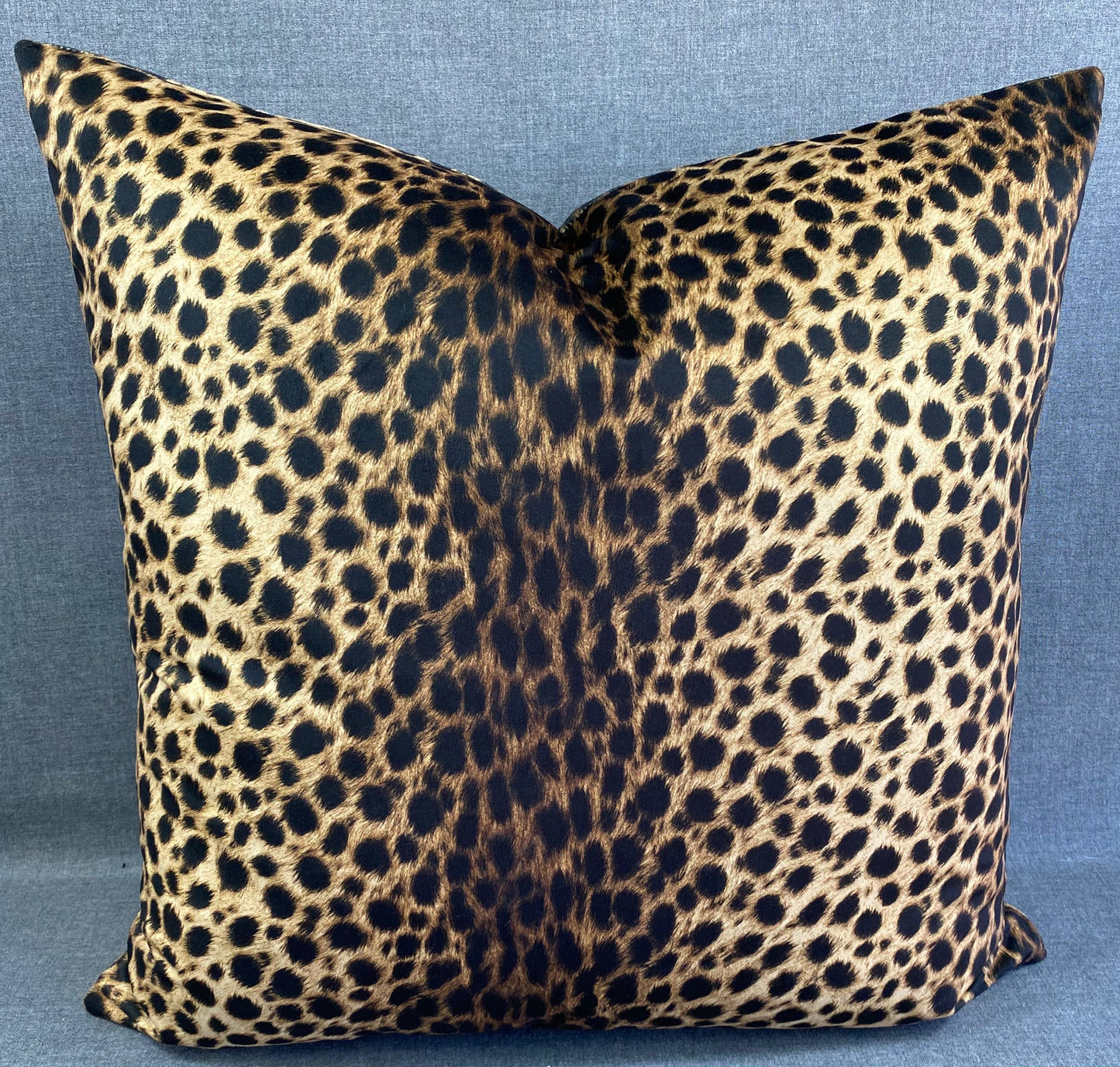 Luxury Pillow Lupe's Leopard - 24" x 24"