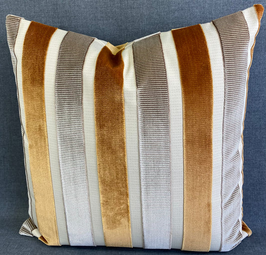 Luxury Pillow - 24” x 24” - Caramel Latte