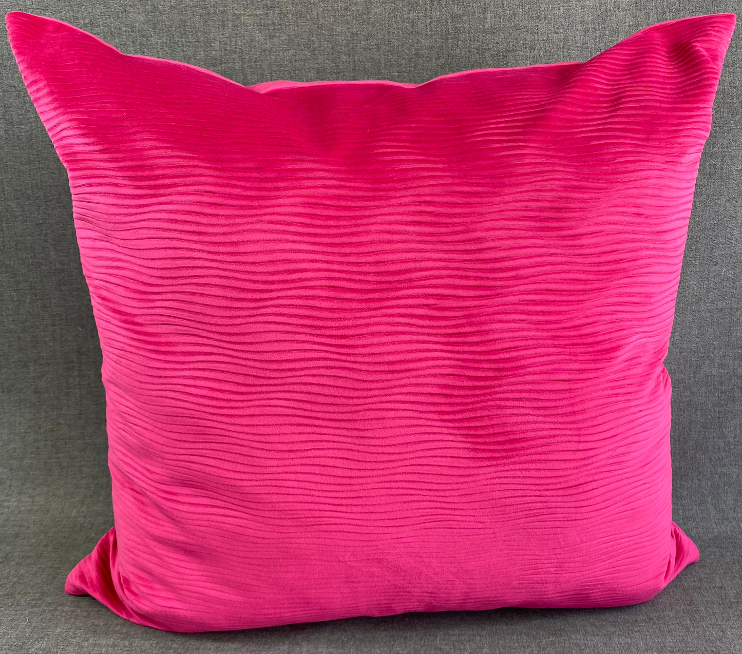 Luxury Pillow - 24” x 24” - Stream Fuchsia