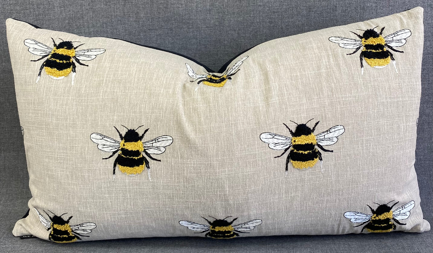 Busy Bee Linen Lumbar- 24" x 14"