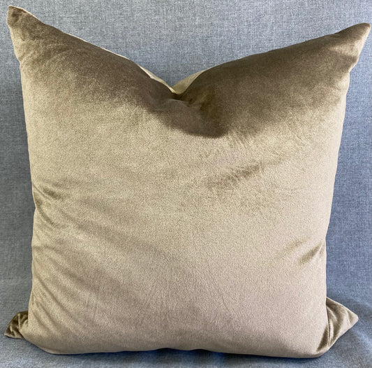 Luxury Pillow - 24” x 24” - Belvedere Otter