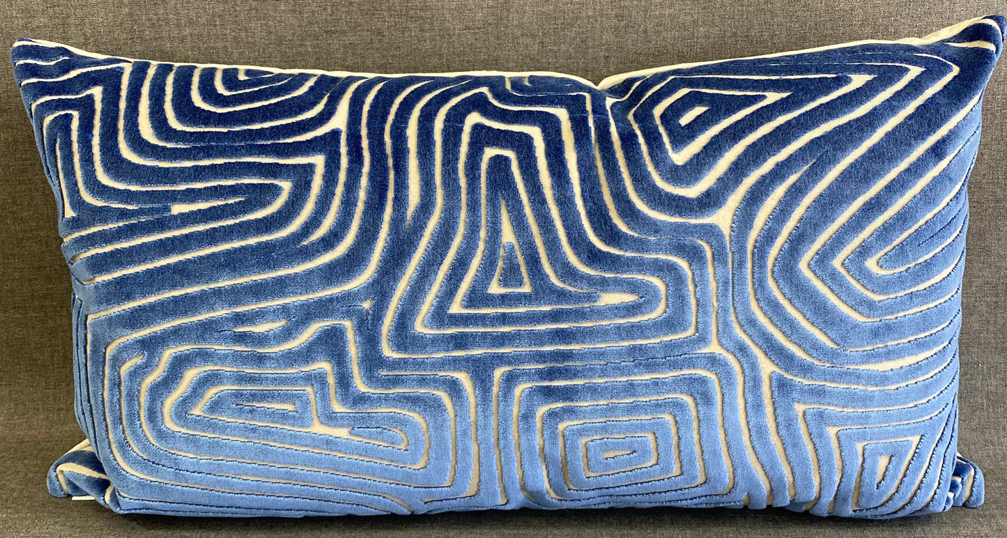 Vertigo Blue Lumbar- 24" x 14"