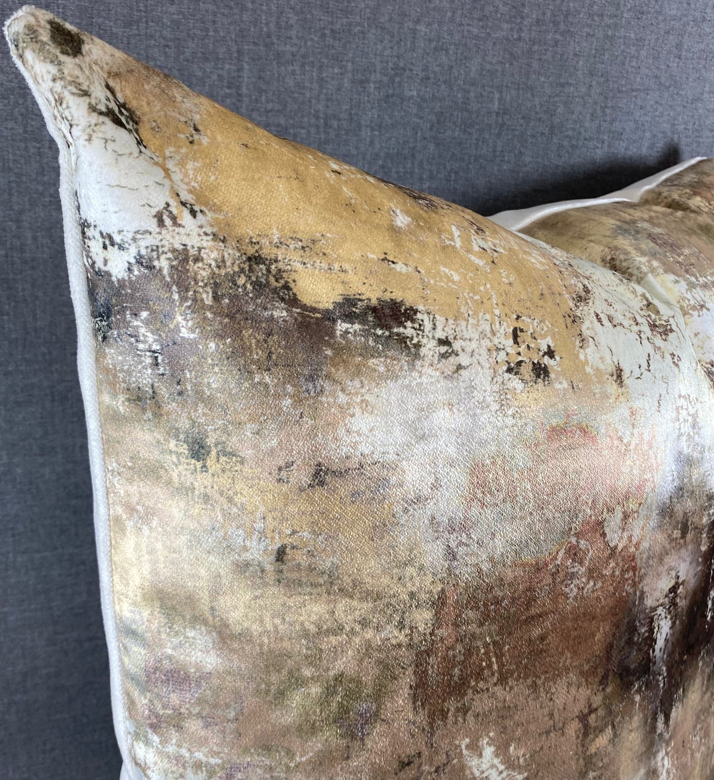 Luxury Pillow - 24" x 24" - Reverie Topaz