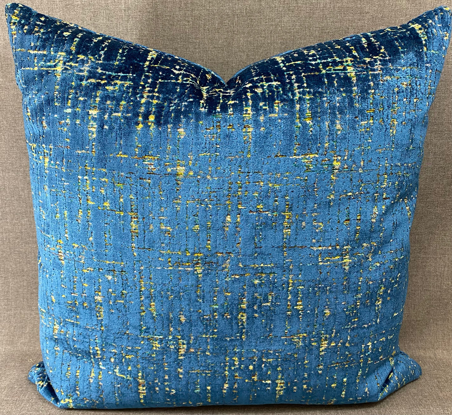 Luxury Pillow - 24" x 24" - Moonstruck Blue