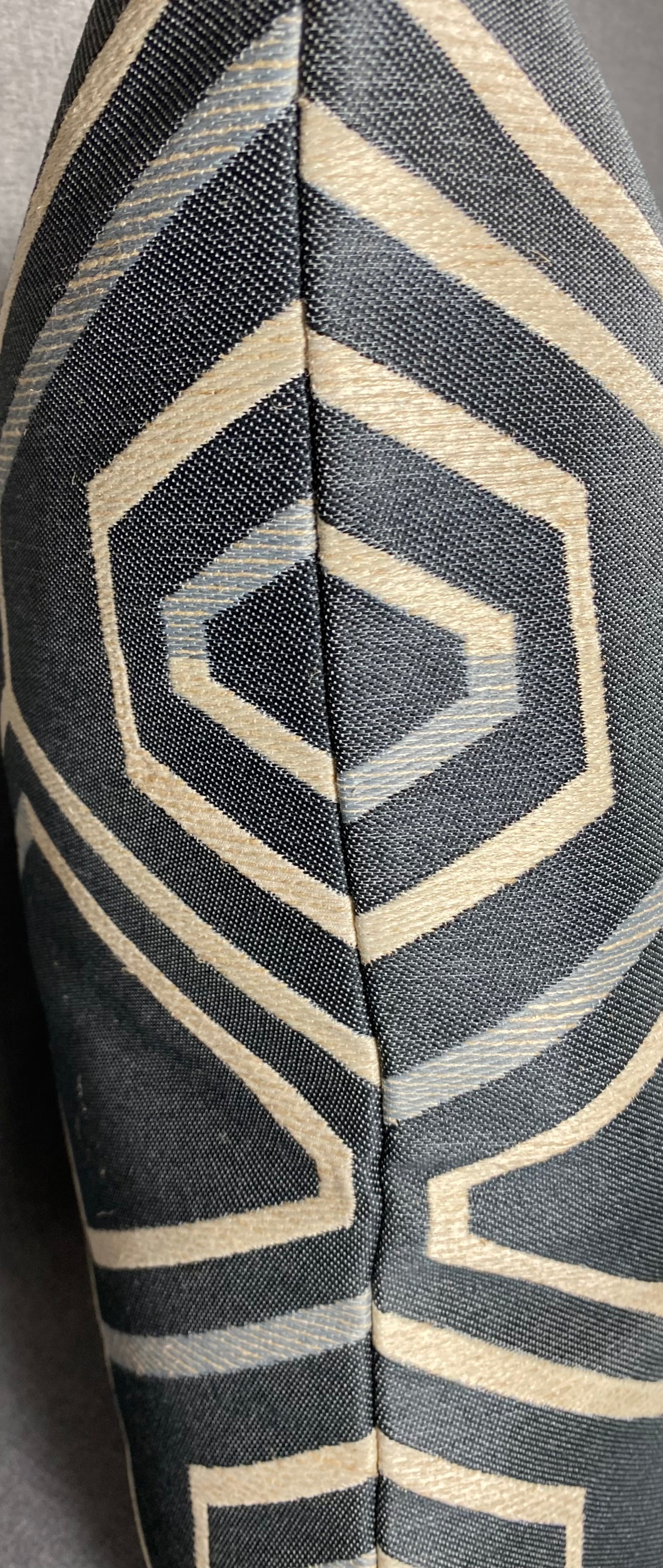 Luxury Pillow - 24" x 24" - Geo Blue