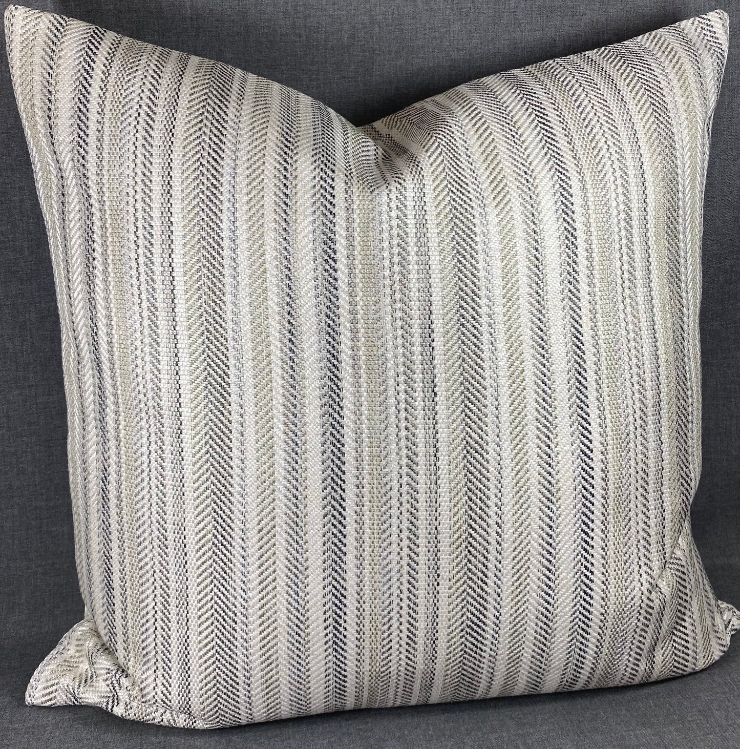 Luxury Pillow - 24" x 24" - Pearl Woven Pewter