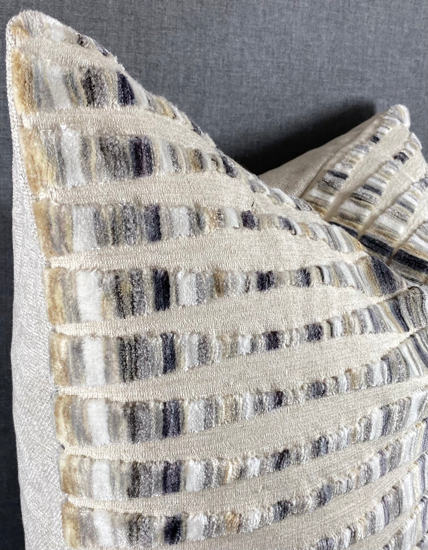Luxury Pillow - 24” x 24” - Knock Out Sandstone