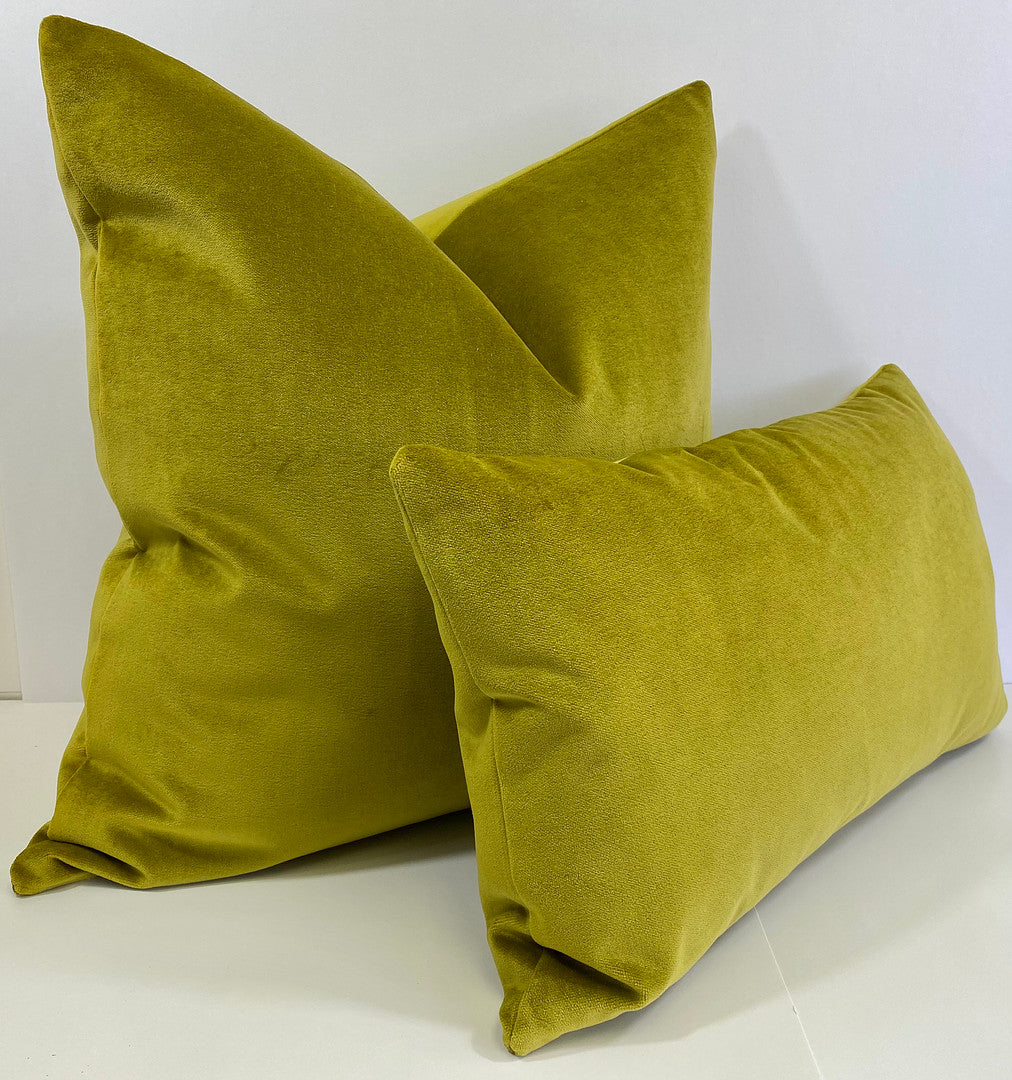 Luxury Pillow - 24" x 24" - French Lawn