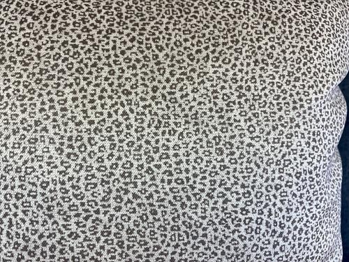 Luxury Pillow -  24" x 24" -  Sophia