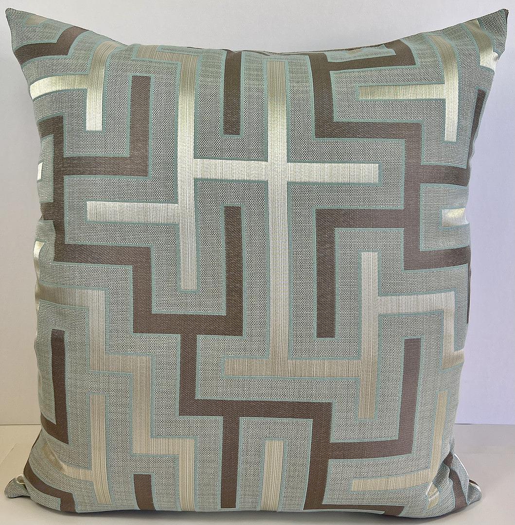 Luxury Pillow - 24" x 24" - Puzzle