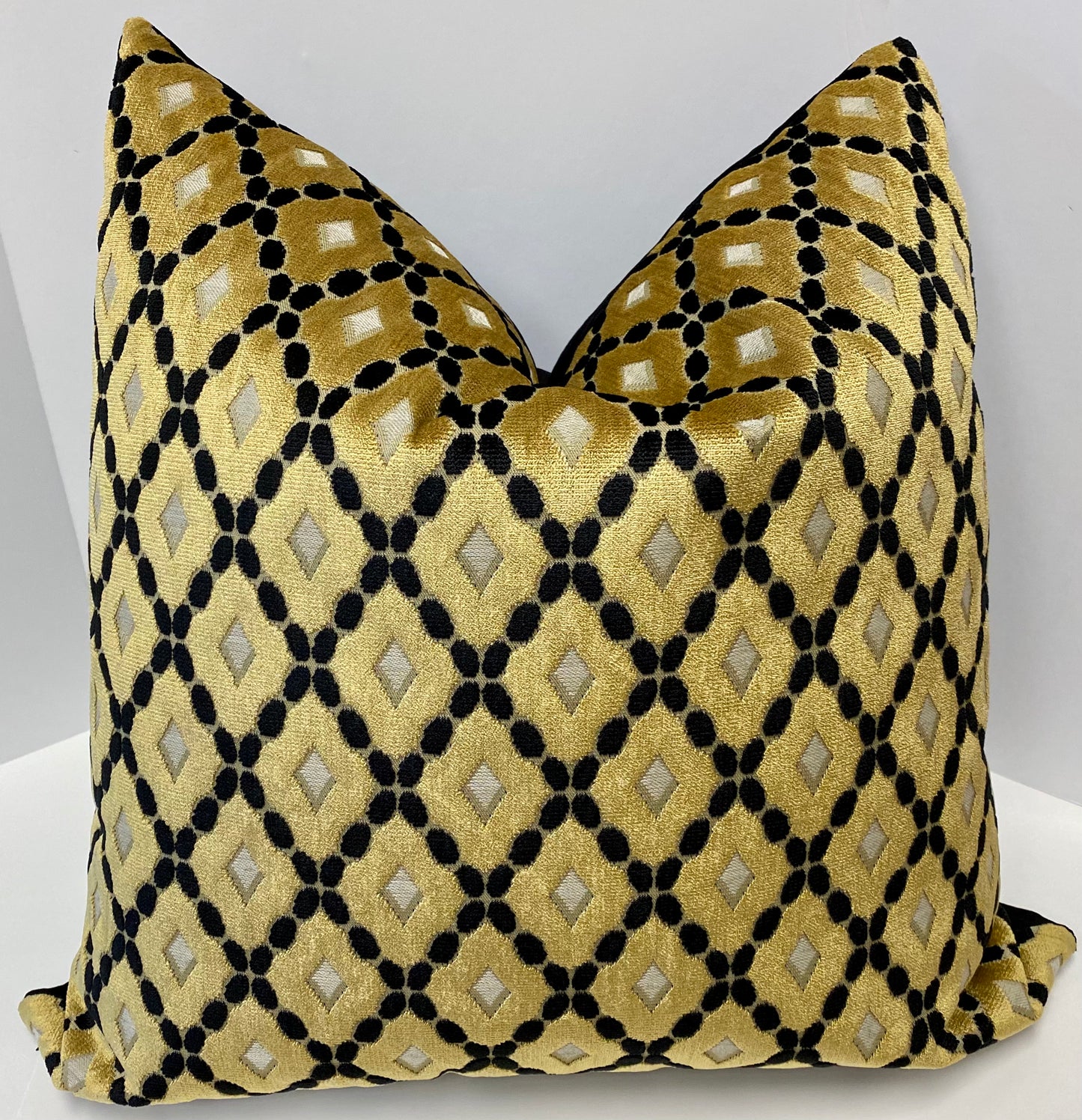 Luxury Pillow 24” x 24” - Desert Gold