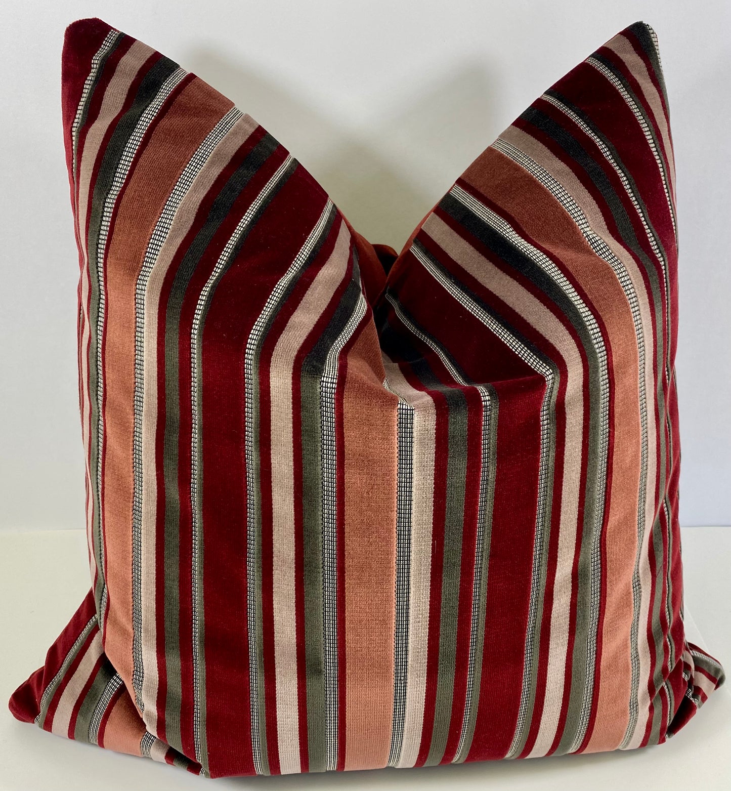 Luxury Pillow - 24" x 24" - Madison Club - Wine