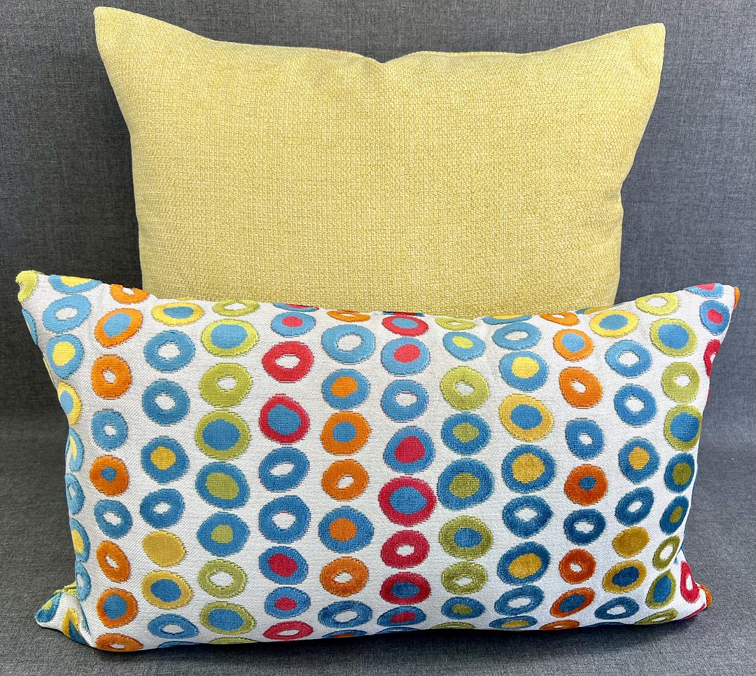Luxury Pillow - 24” x 24” - Yellow Chenille Double Front