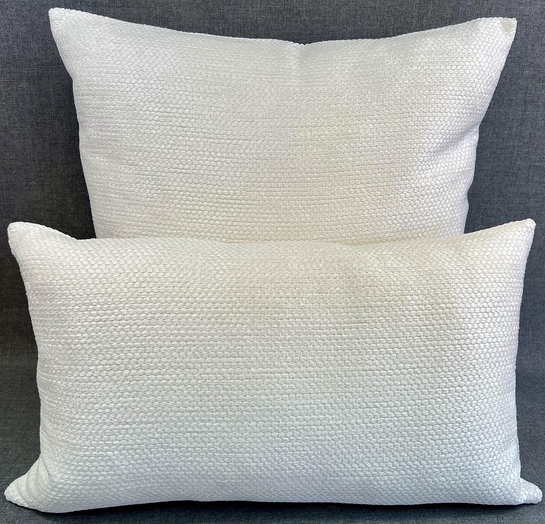 Luxury Pillow – 24" × 24" – Snow White