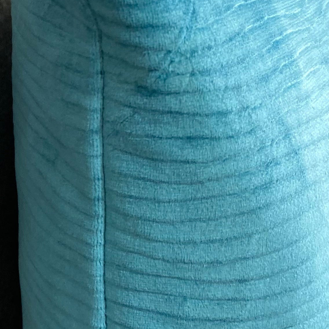Stream Peacock – 24" × 14" Luxury Lumbar Pillow