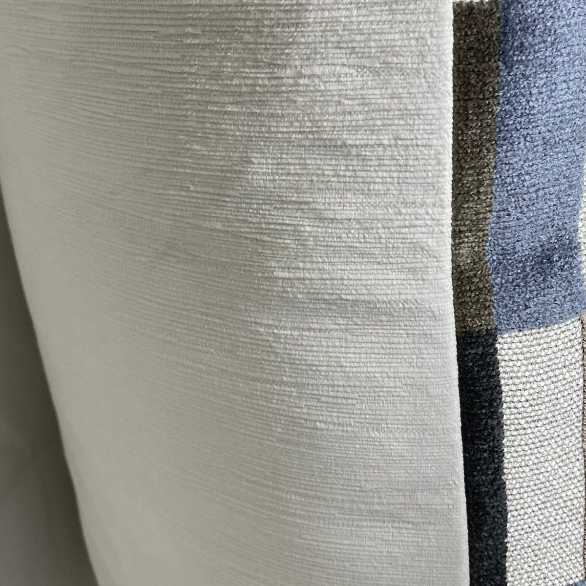 Mod Pop Granite – 24" × 24" Luxury Square Pillow