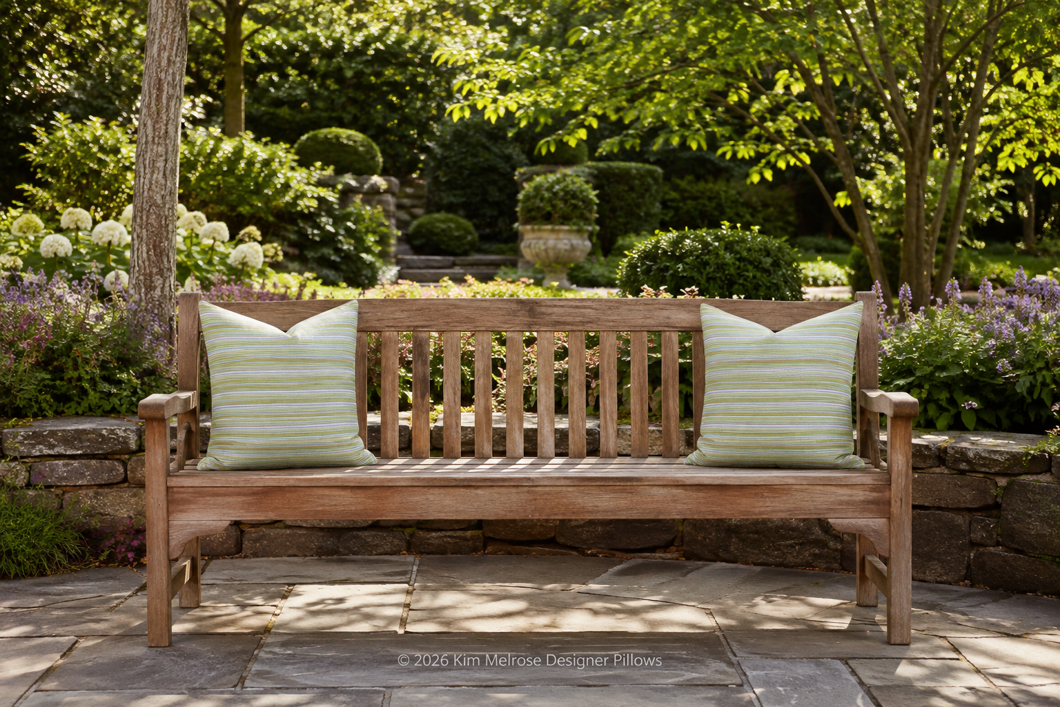 Luxury Outdoor Pillow – 22" × 22" – Kinsley Seaweed