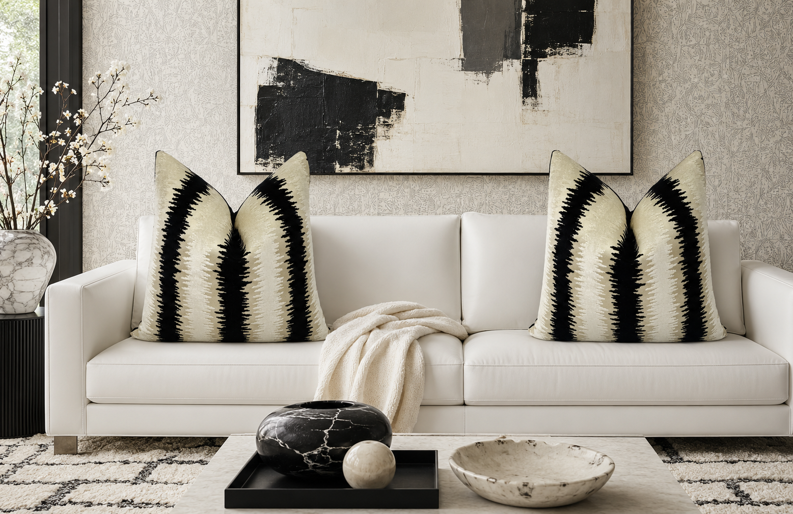 Luxury Pillow – 24" × 24" – Shockwave