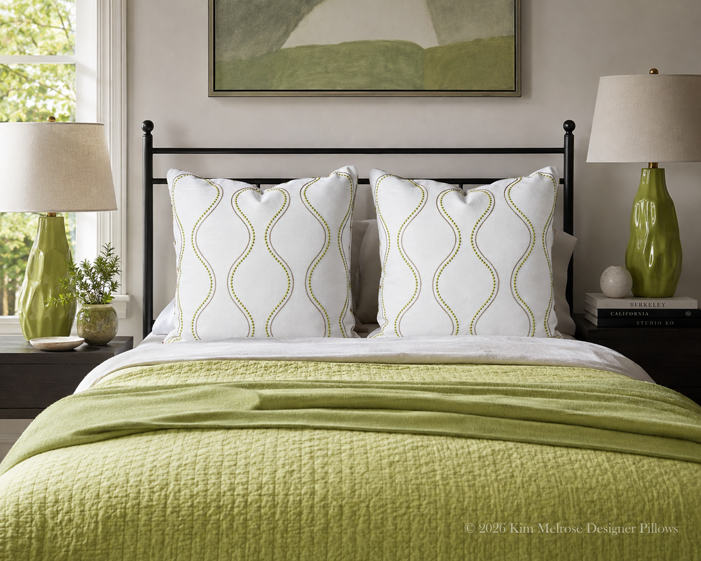 Luxury Pillow – 24" × 24" – String of Pearls