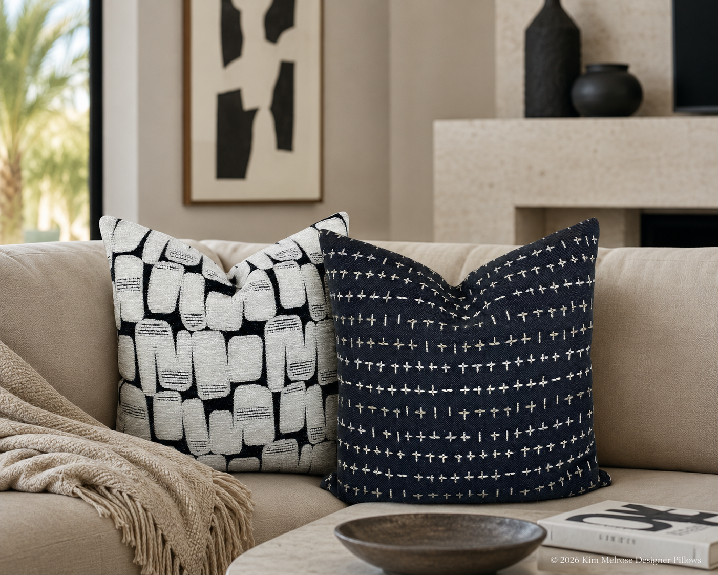 Luxury Pillow – 24" × 24" – Parlay