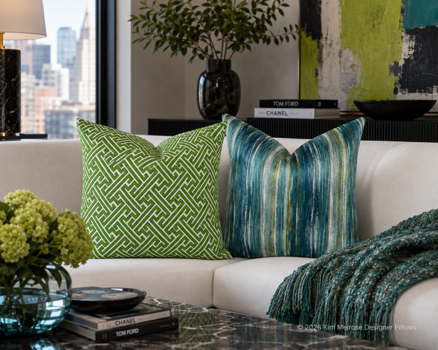 Luxury Pillow – 24" × 24" – Amazed Green