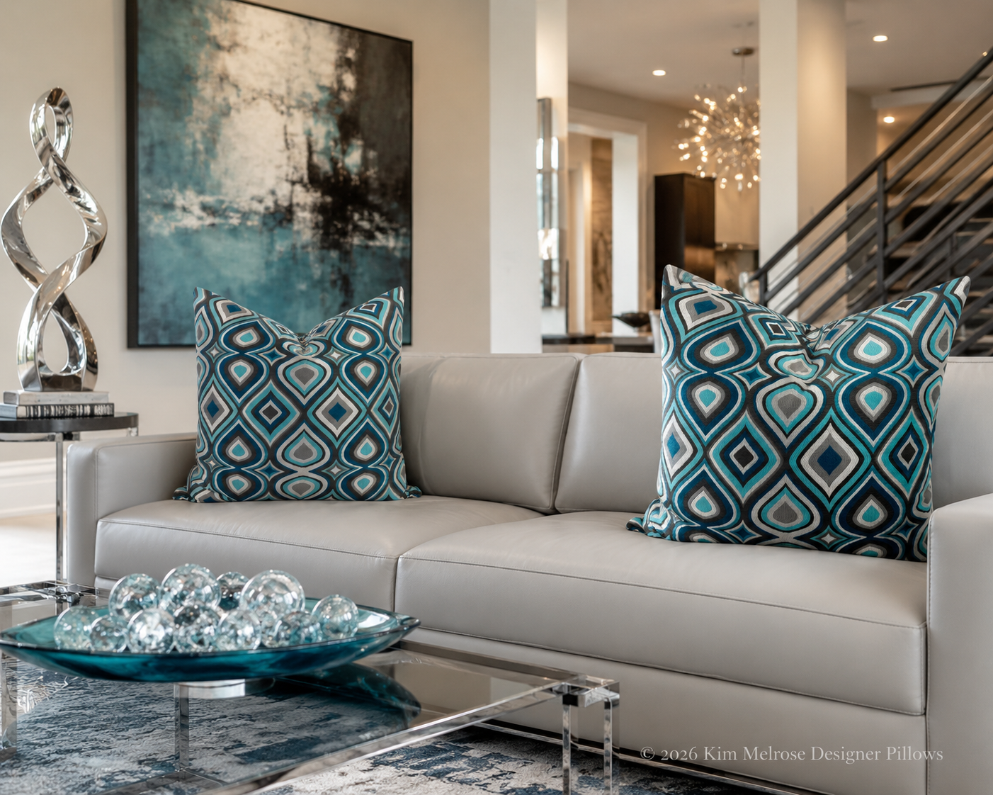 Luxury Pillow – 24" × 24" – Doyle