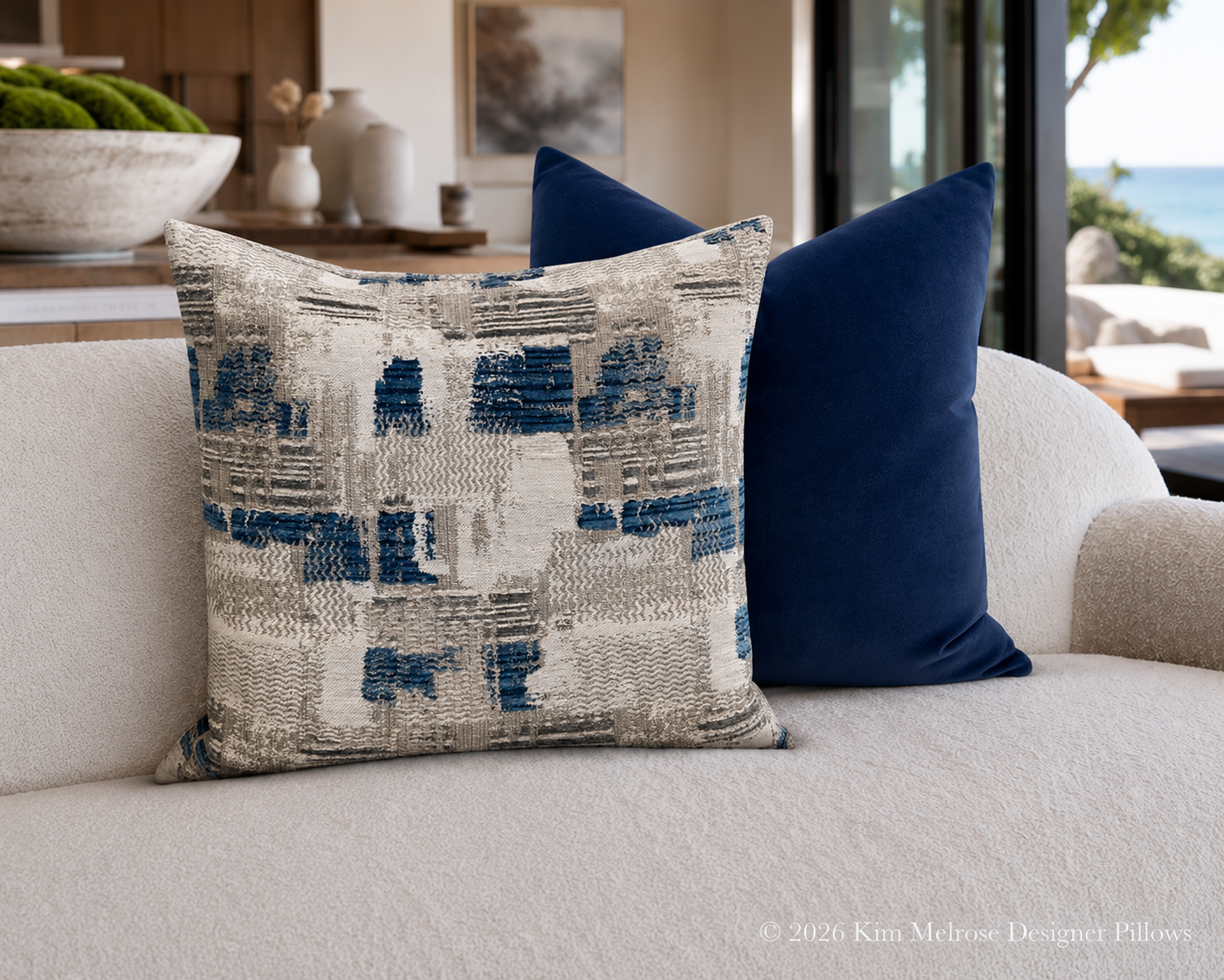 Luxury Pillow – 24" × 24" – Cloudsteel