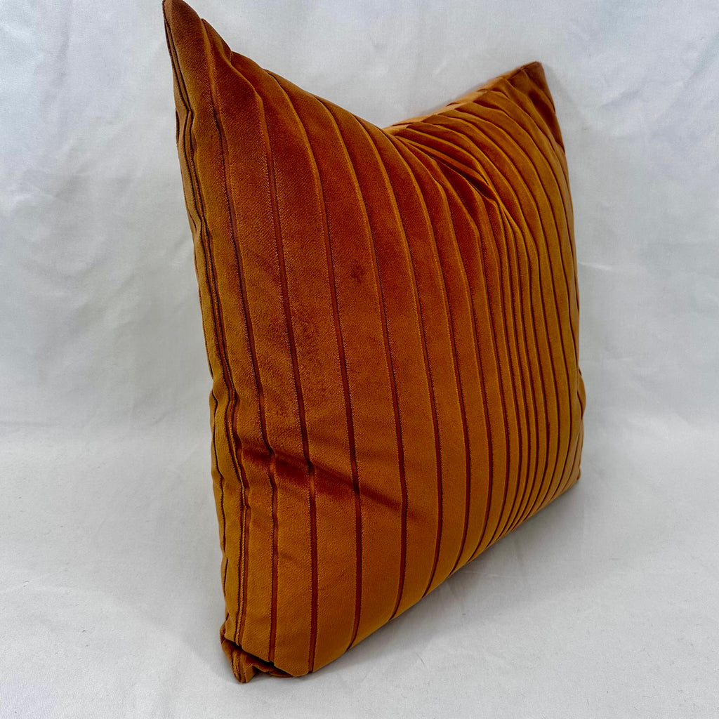 Luxury Pillow – 24" × 24" – Palisade Pumpkin