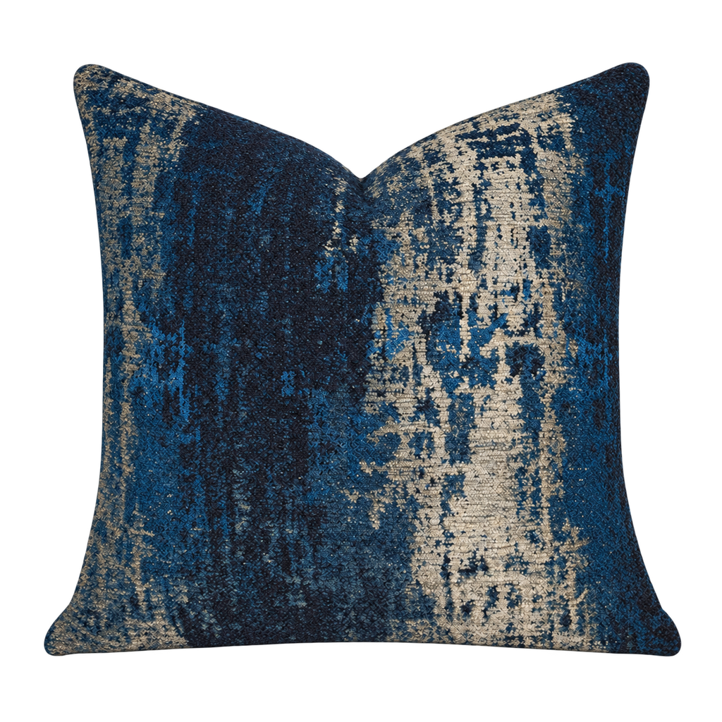 Aurora Midnight – 24" × 24" Luxury Square Pillow