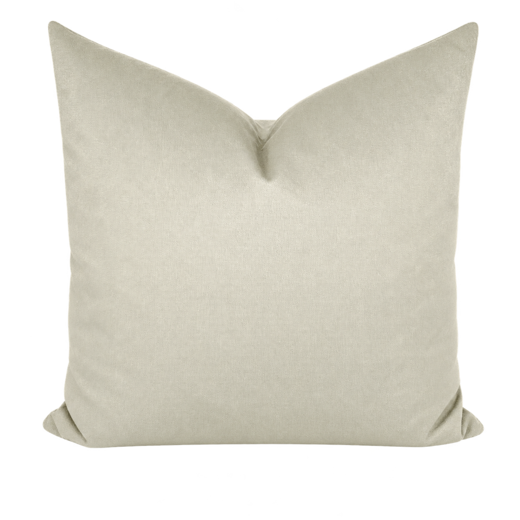 Belvedere Ivory – 24" × 24" Luxury Square Pillow