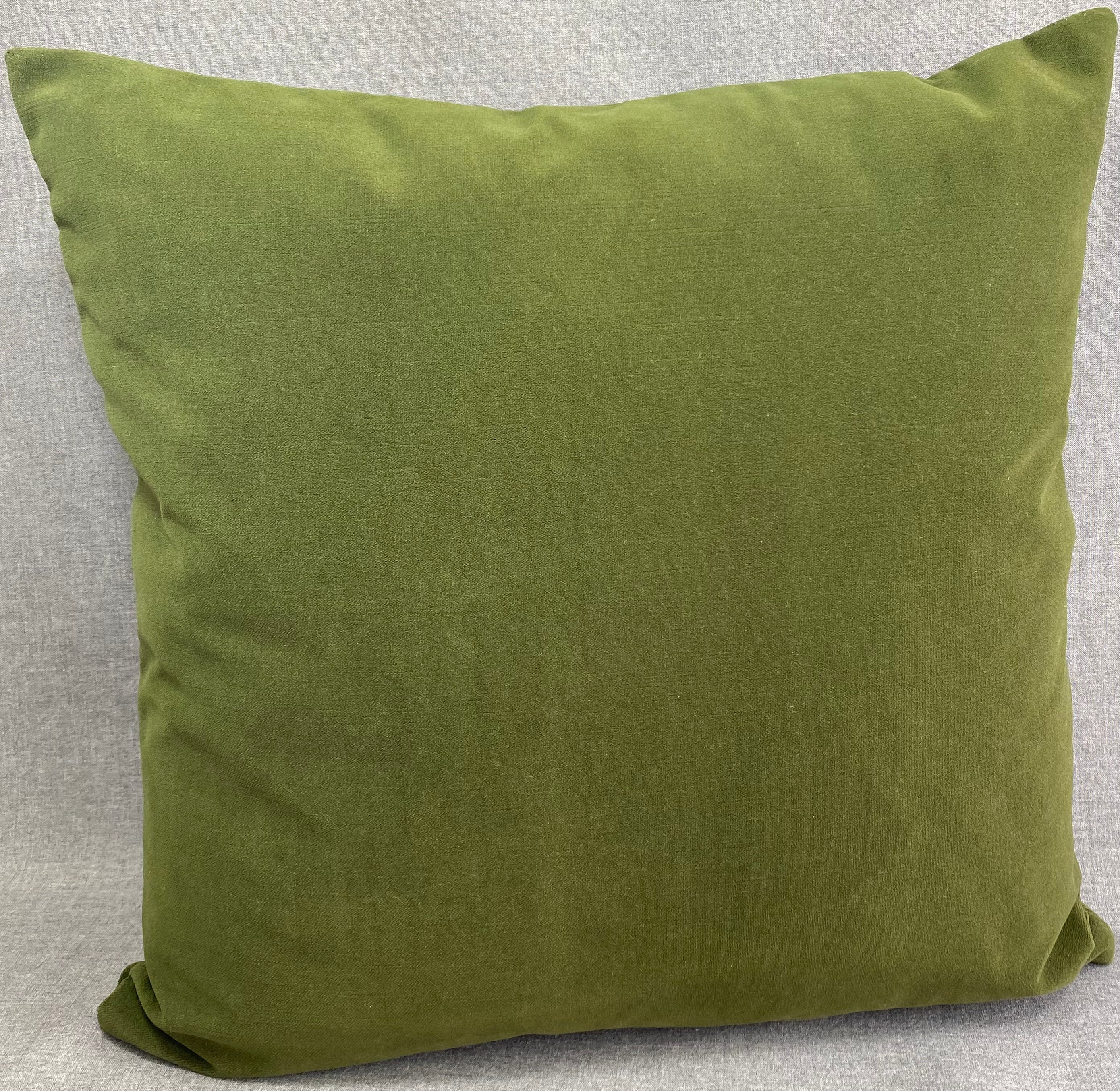 Luxury Pillow - 24"x 24"- Belvedere Forest