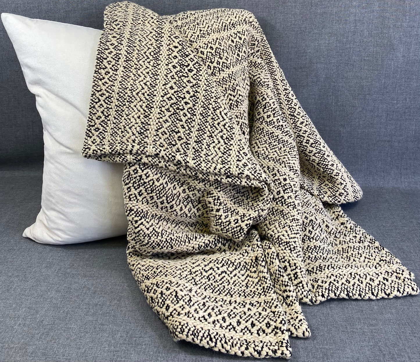 Luxury Knit Throw - 50" x 70" - Sedona Pepper