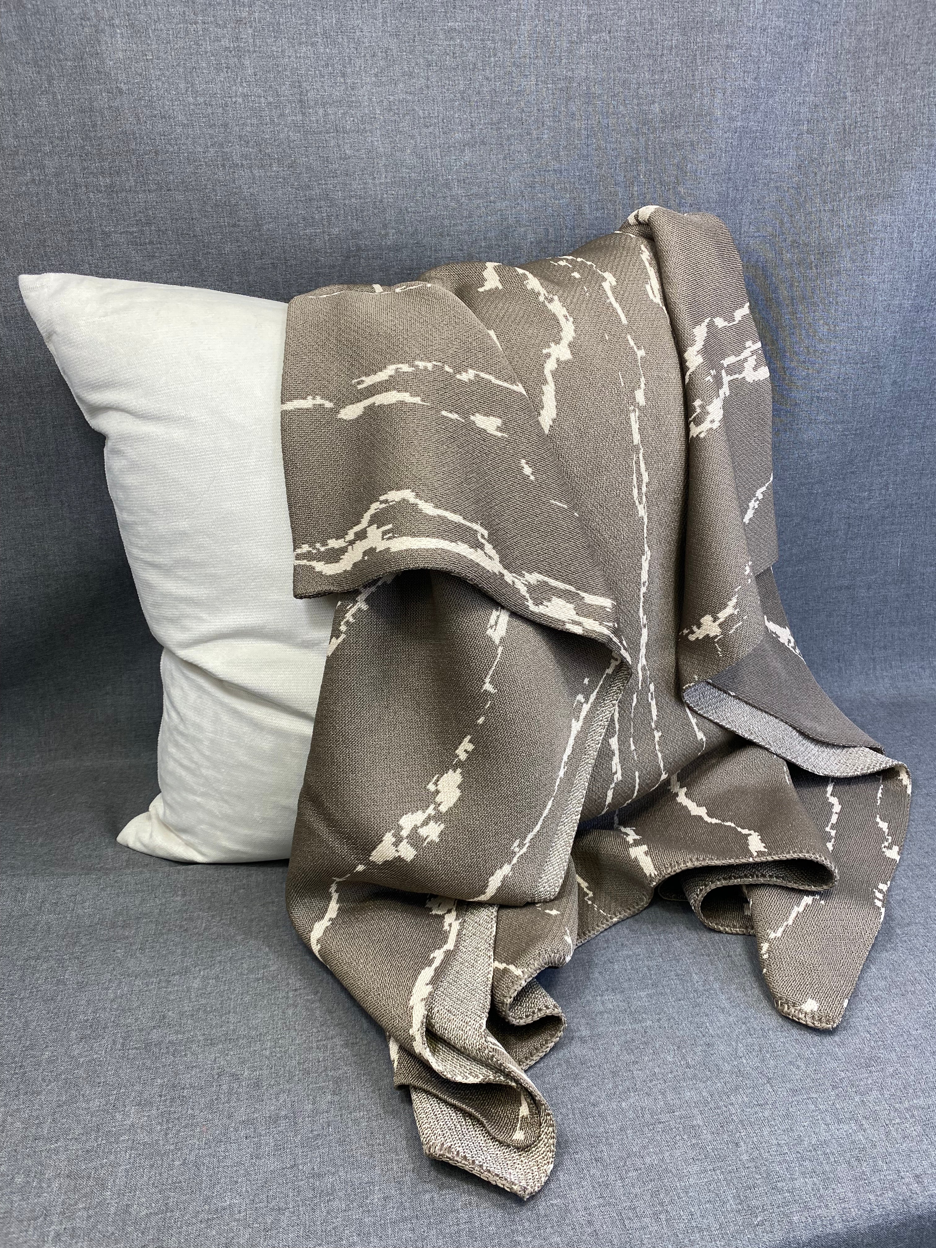 Toledo Mink Indoor/Outdoor Throw 45" x 70"