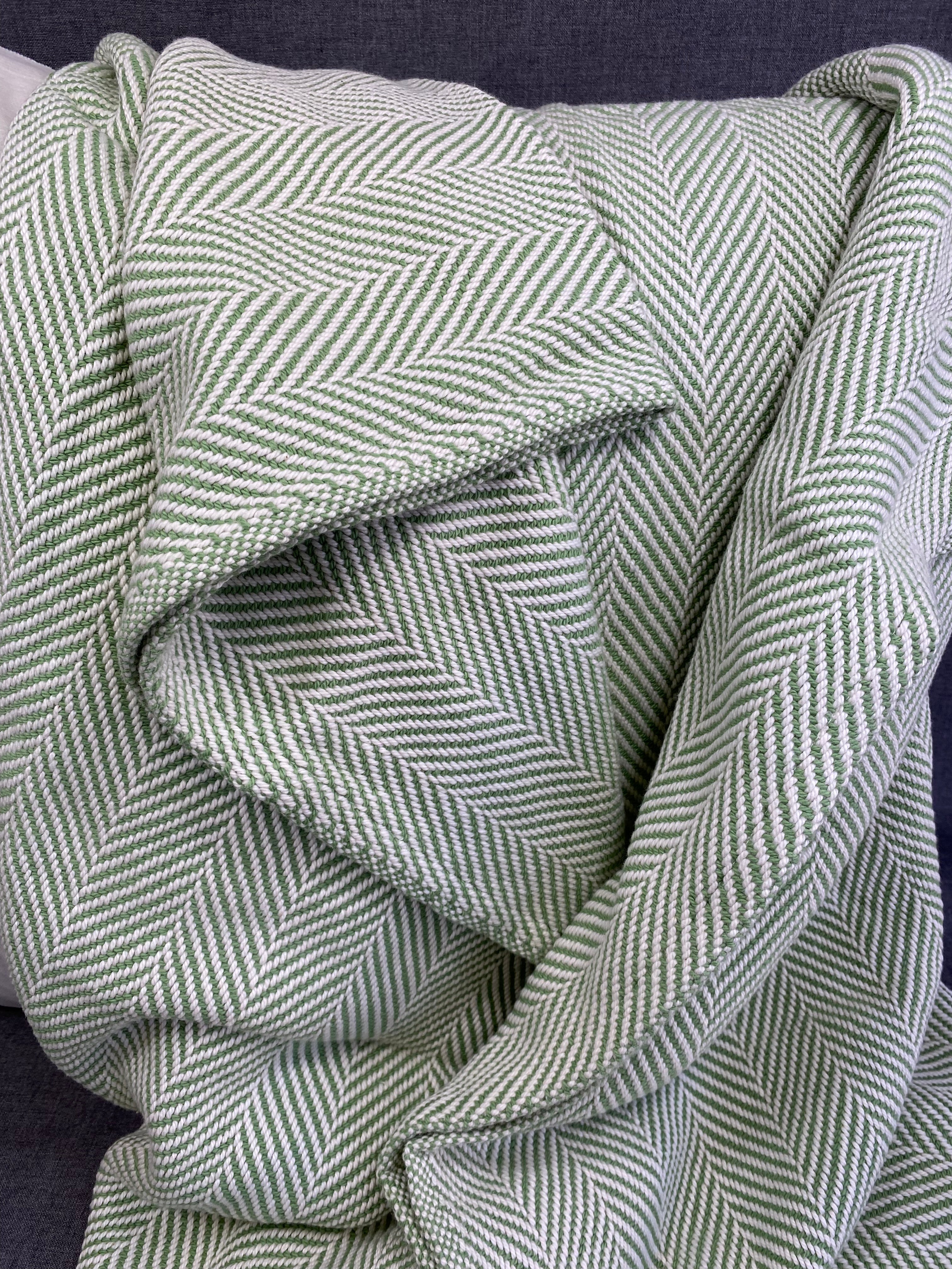 Edgartown Ivy Throw 50" x 72"