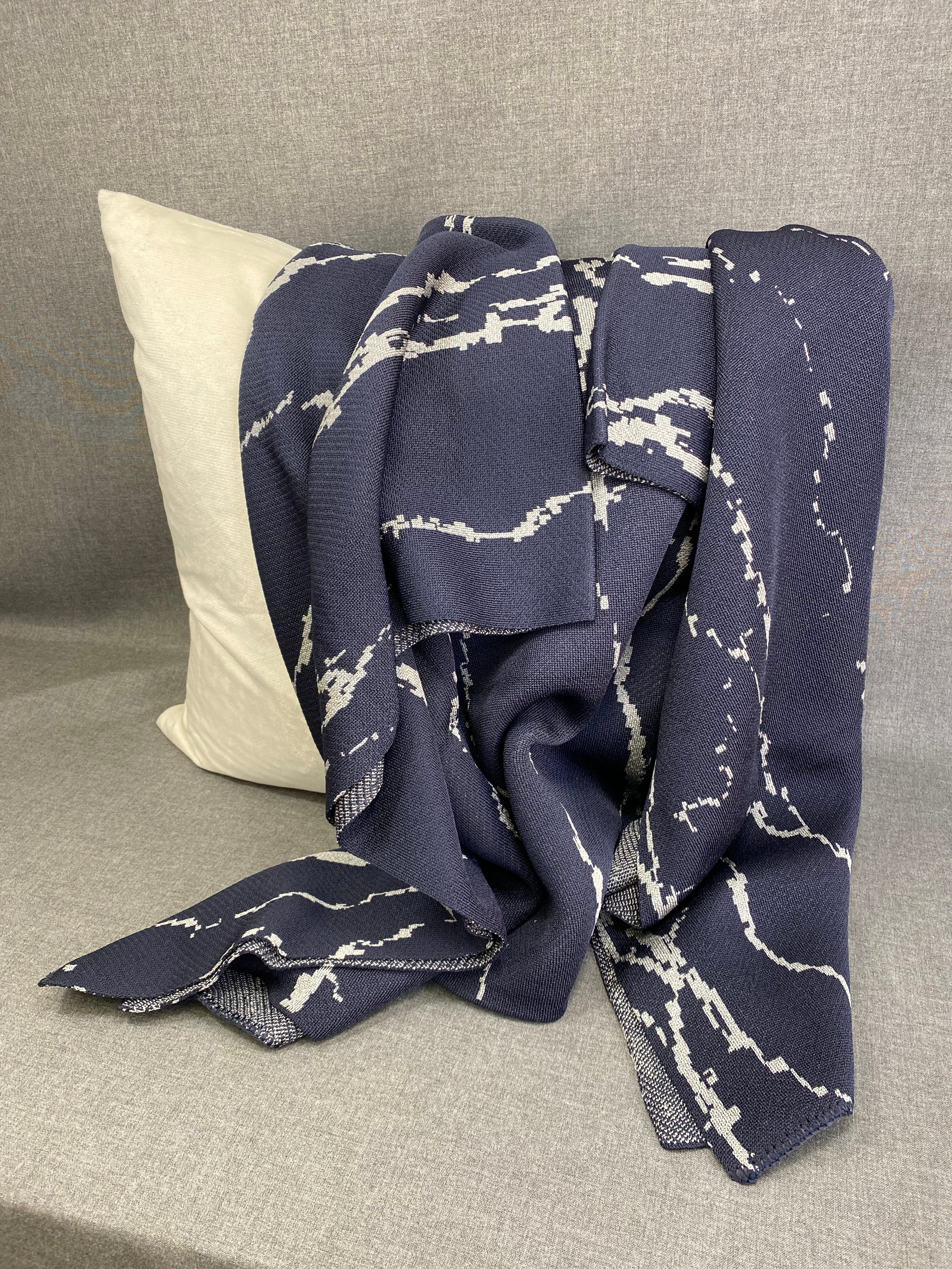 Toledo Midnight Indoor/Outdoor Throw 45" x 70"