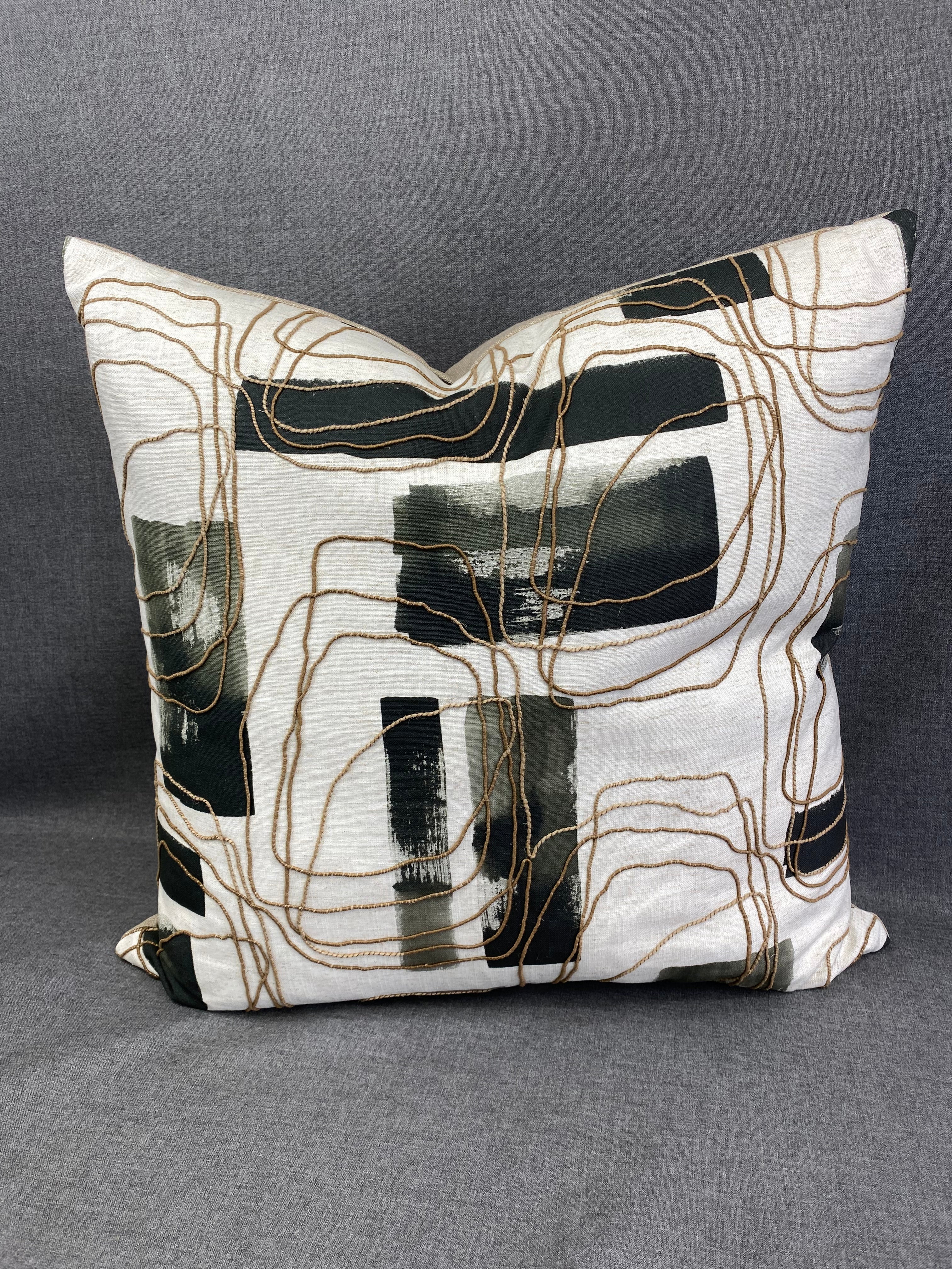 Luxury Pillow -  24"x24"- Freeform Ink