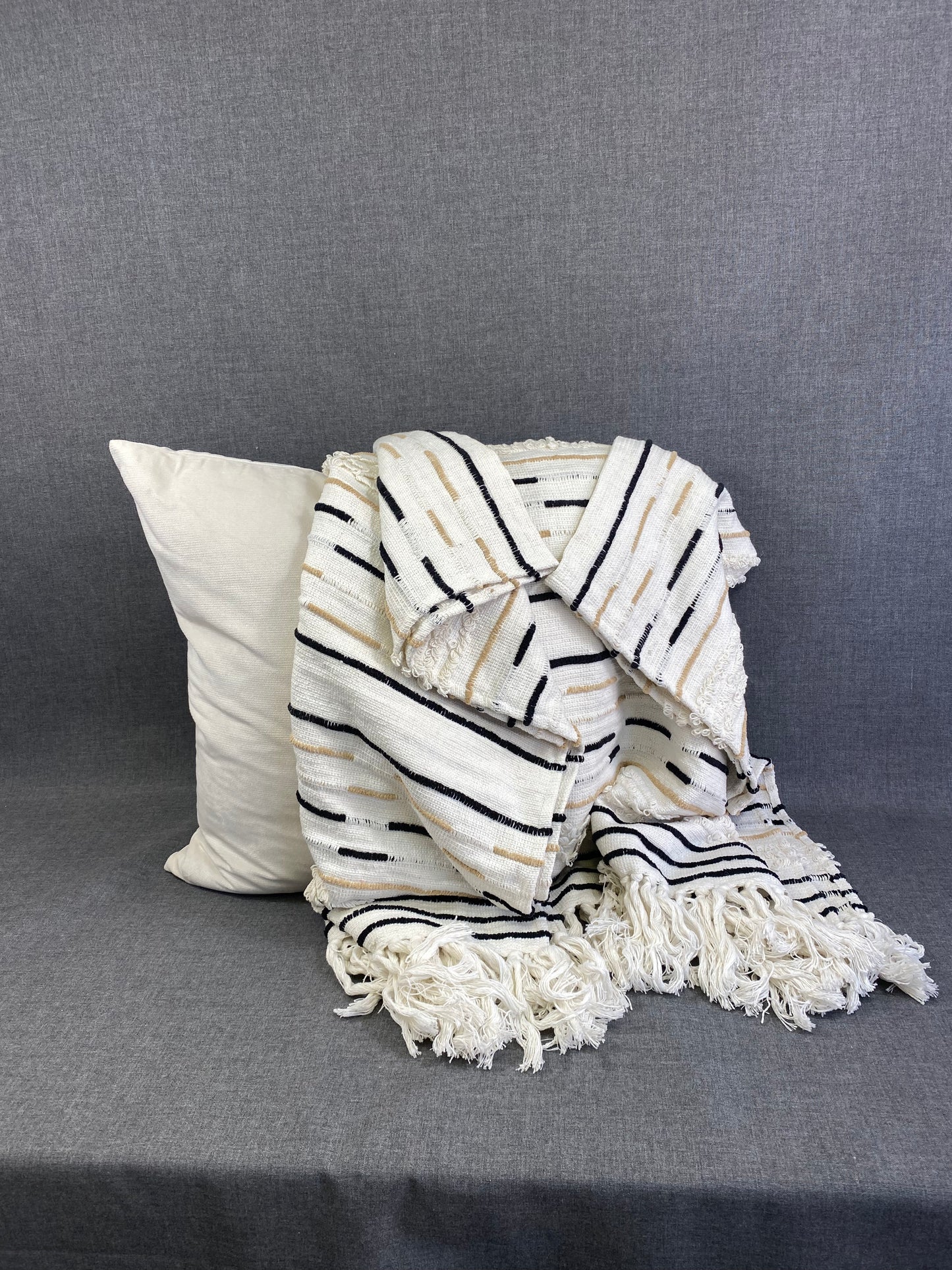 Corded Throw Ivory 50"X60"