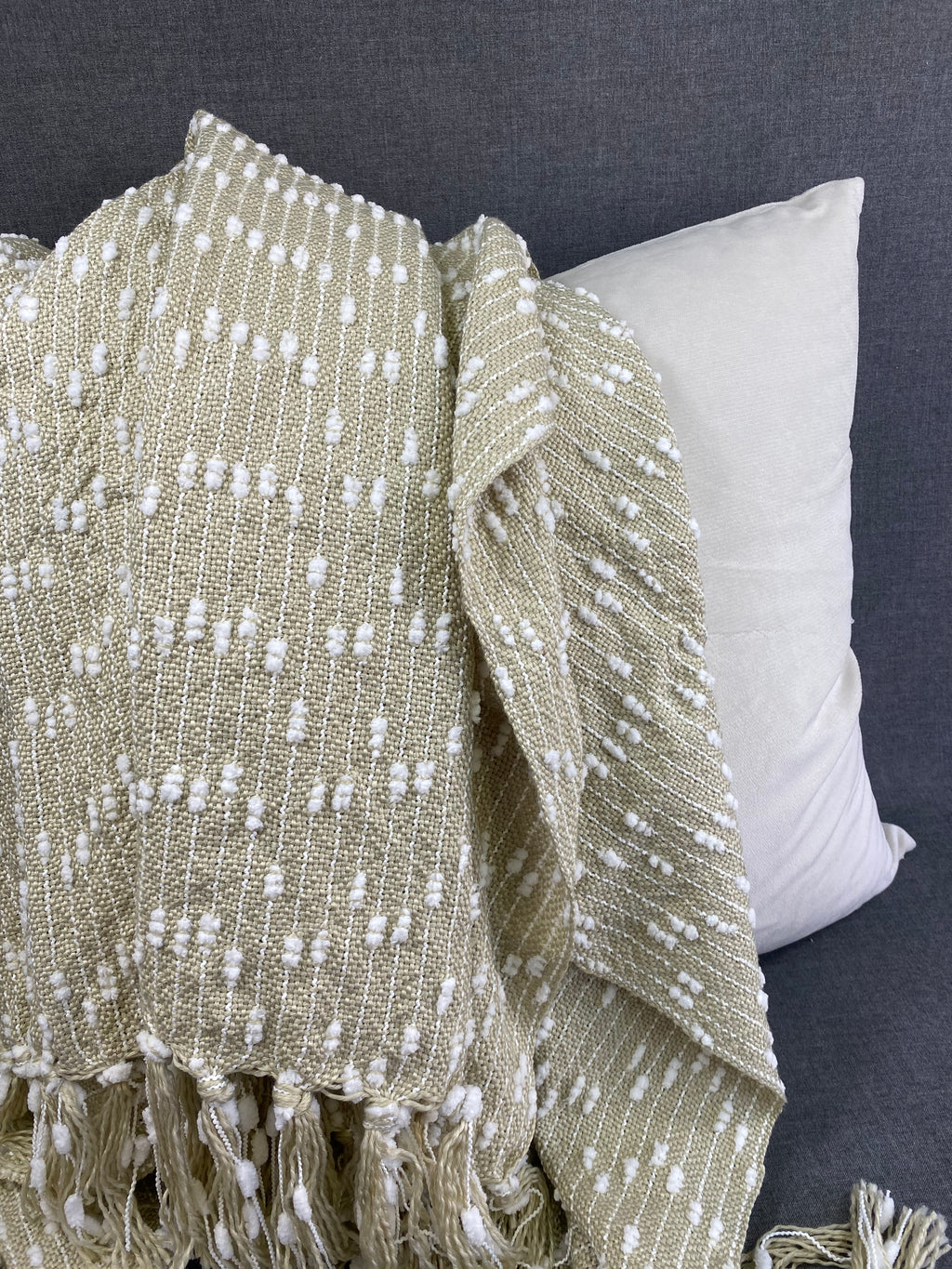 Petite PomPom Design Throw-Vanilla- 50"X60"