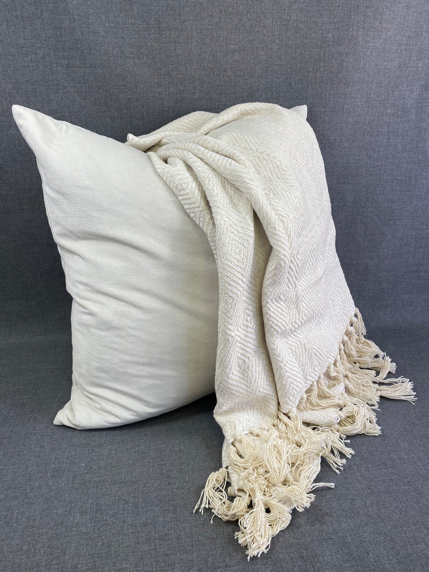 Soft Throw Diamond Weave-Ivory- 50"X60"