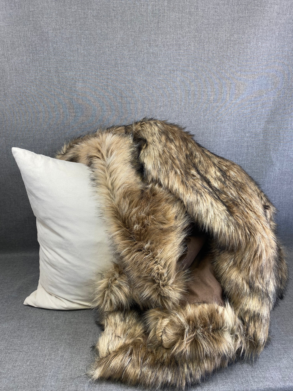 Coyote Throw 54" x 72"