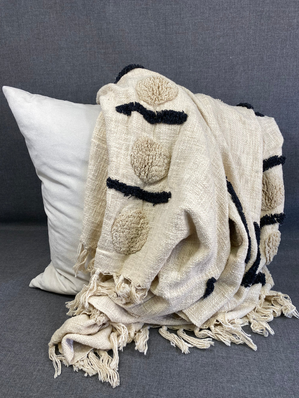 Dash Dotted Tufted Throw 50"X60"