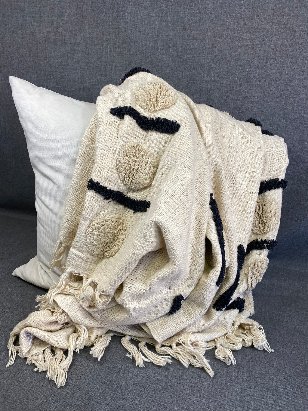 Dash Dotted Tufted Throw 50"X60"