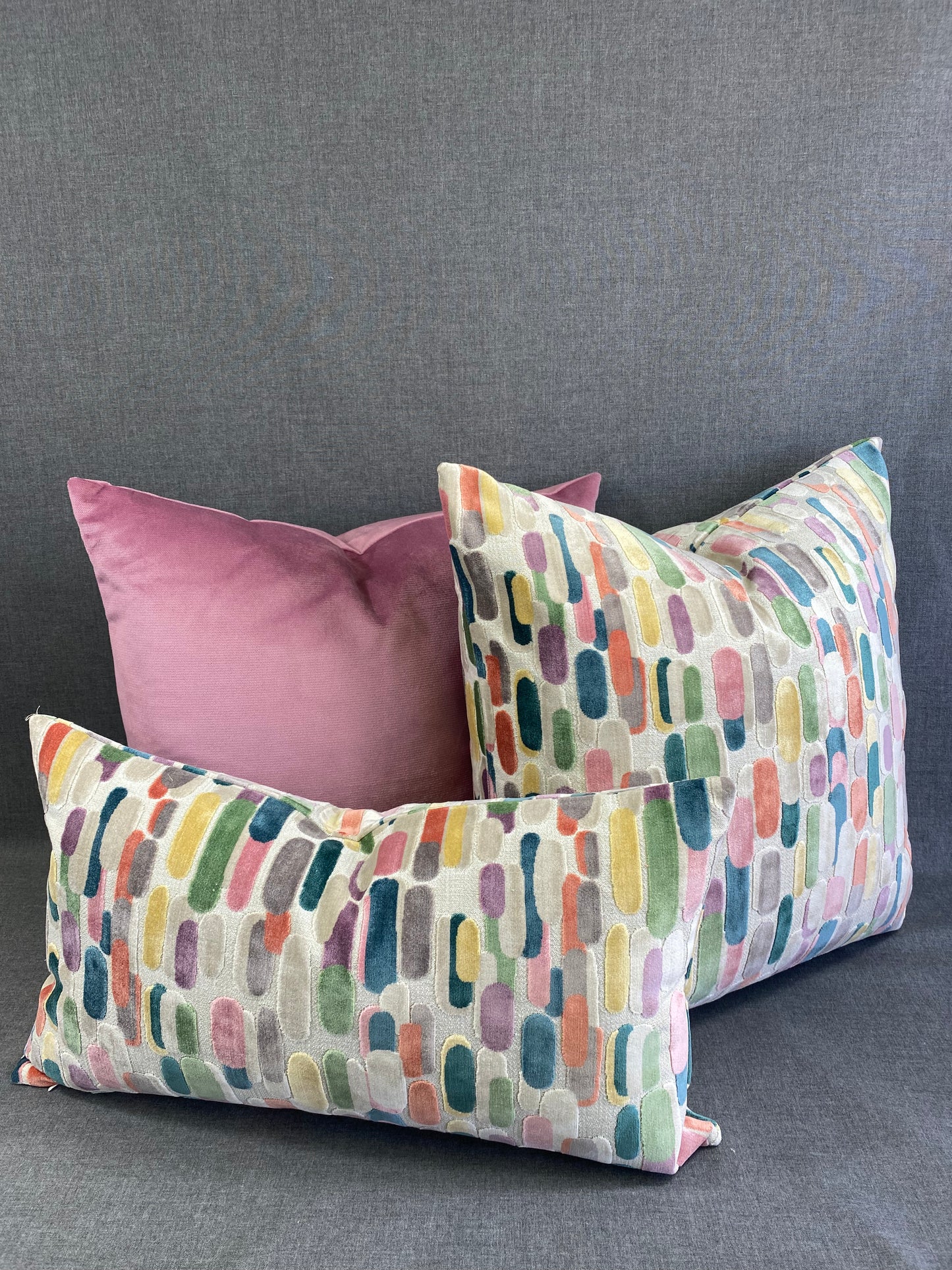 Luxury Pillow -  24" x 24" -  Modern Confetti