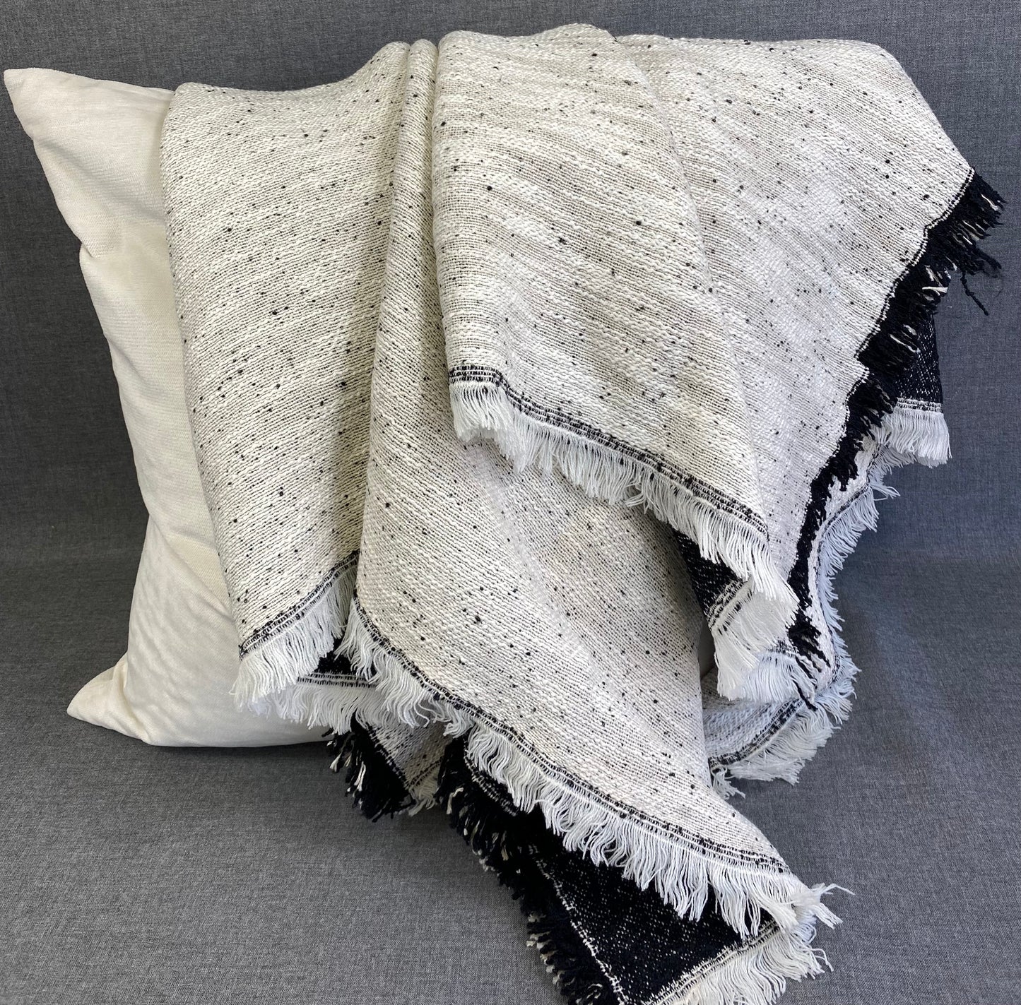 Reversible Throw-Black/White- 50"X60"