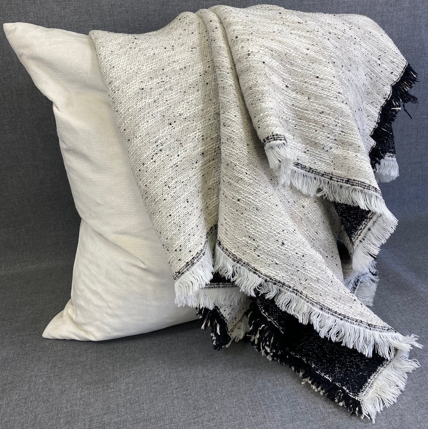 Reversible Throw-Black/White- 50"X60"