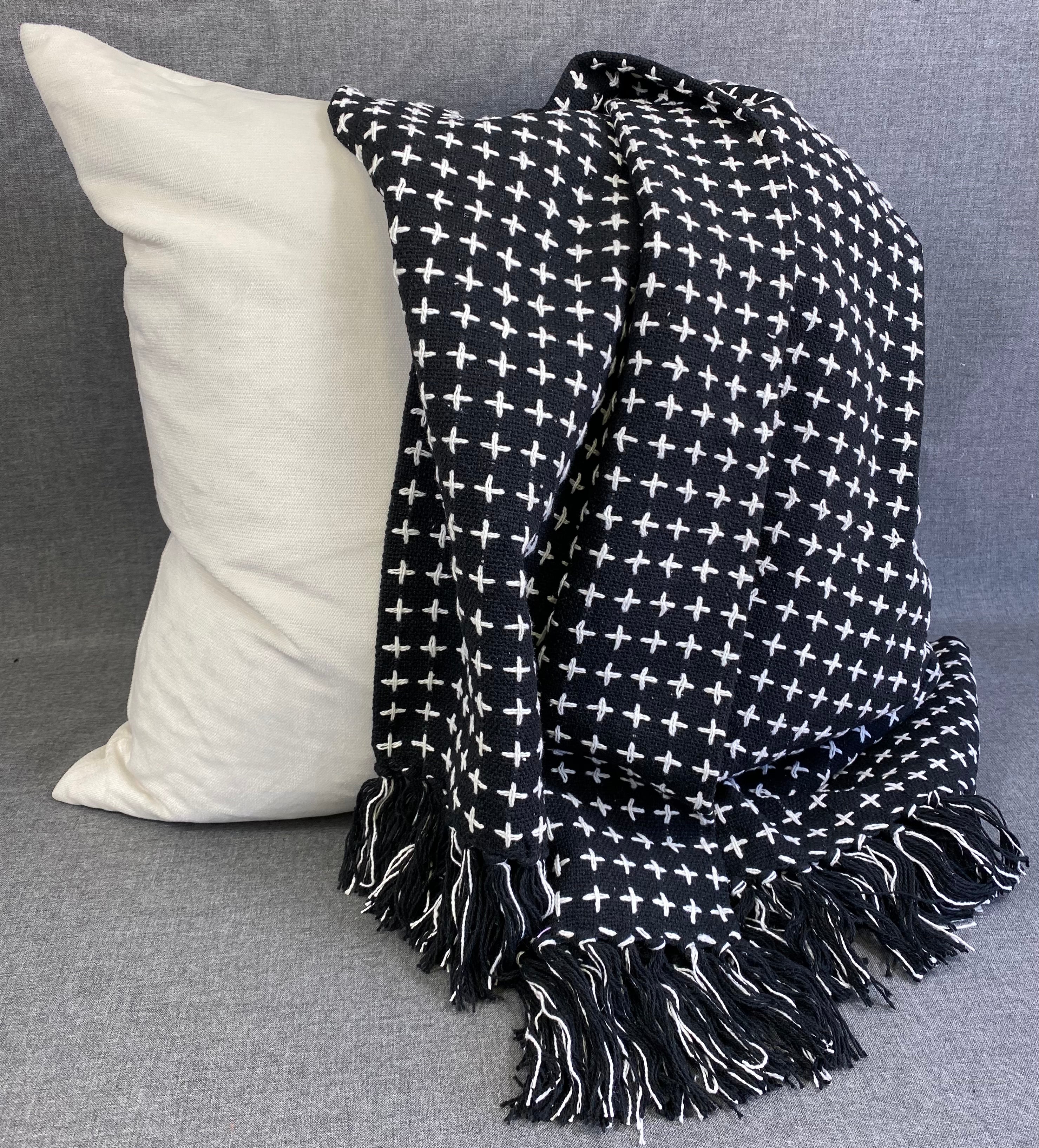 Cross Thread Throw-Black/White- 50"X60"